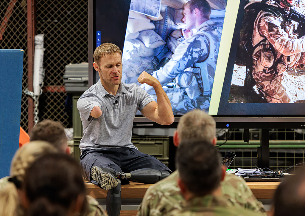 Mark Ormrod addressing the audience of TMW personnel